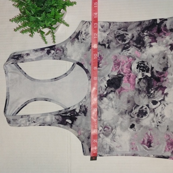 lululemon athletica 2 Piece Set. Womens size4.Moody Mirage,White,DeepNavy color - Picture 4 of 12